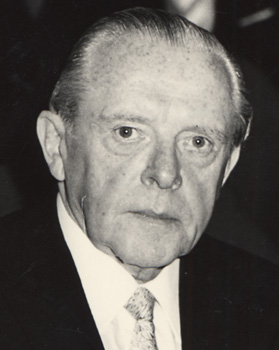 Hermann Veit, Oberbürgermeister 1945-1946. StadtAK 8/PBS oIII 1153