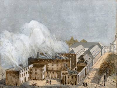 Das nach Plänen Friedrich Weinbrenners 1808 gebaute Hoftheater nach dem Brand von 1847. <br />StadtAK 8/PBS XIVa 602